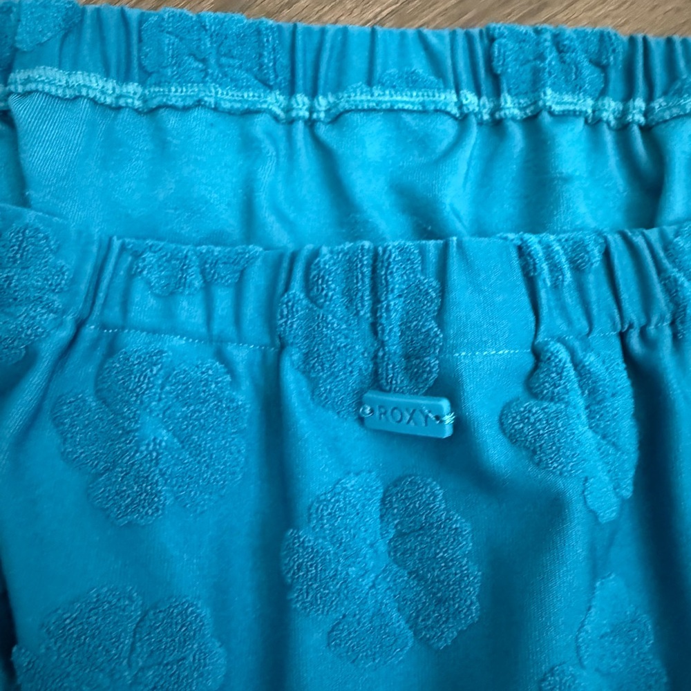 Blue Strapless Romper - Picture 4 of 5